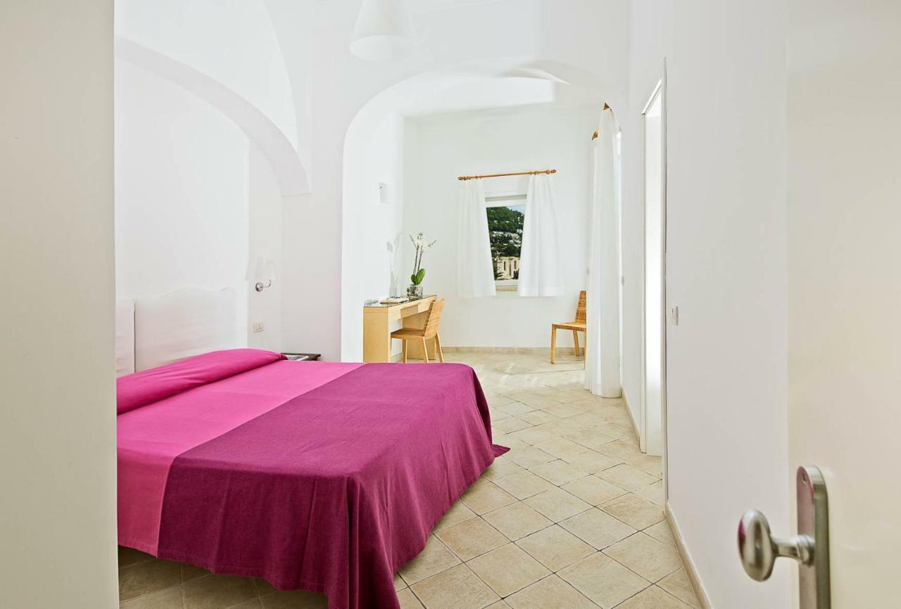 קאפרי Hotel La Tosca מראה חיצוני תמונה