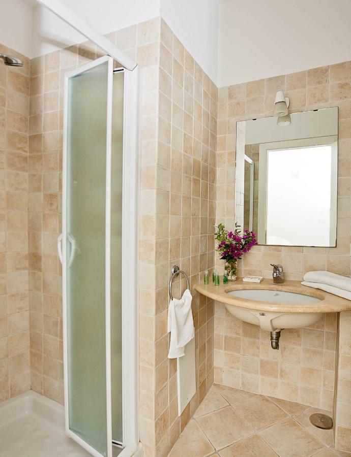 קאפרי Hotel La Tosca מראה חיצוני תמונה